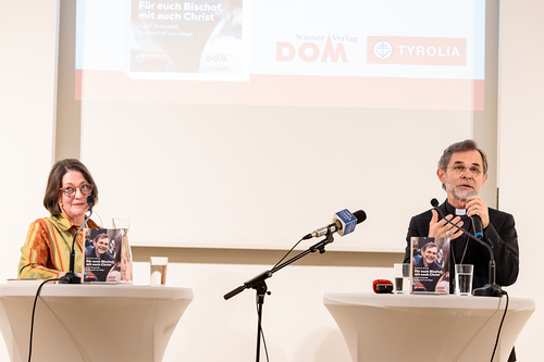 Buchpräsentation Für euch Bischof, mit euch Christ / Erzdiözese Wien/ Schönlaub, Stephan Schönlaub Buchpräsentation Für euch Bischof, mit euch Christ