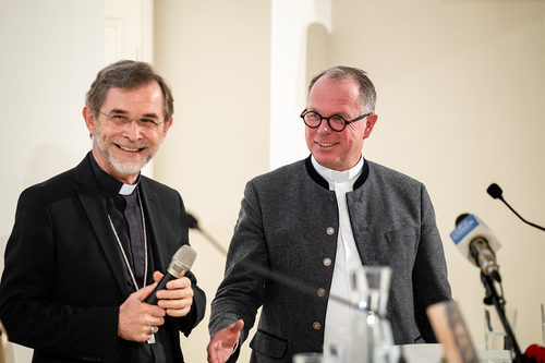 Buchpräsentation Für euch Bischof, mit euch Christ / Erzdiözese Wien/ Schönlaub, Stephan Schönlaub Buchpräsentation Für euch Bischof, mit euch Christ